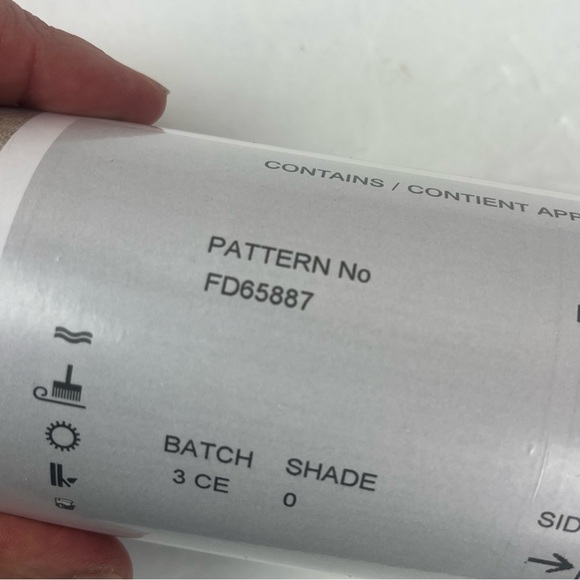 (2)Kenneth James high-end wallpaper double rolls scroll neutral pattern - Picture 8 of 16